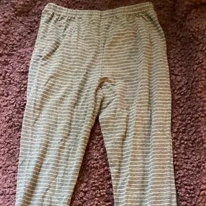 Girl Gray Leggings with Pink Stripes Size XL 14 16 Stretch